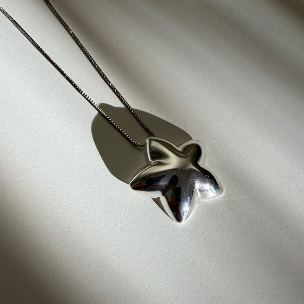 Puffy Silver Star Necklace